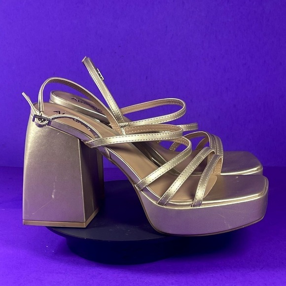 Aboud Women's Gold Strappy Platform Heeled Sandals Shoe Size 10-NEW - Picture 1 of 8